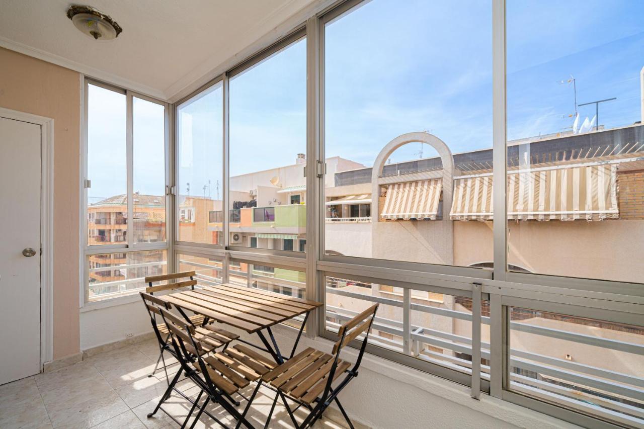 Casa Terra: Apartment 50 Meters From The Beach Torrevieja Exterior foto